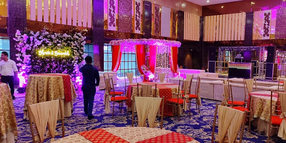 luxury-resort-in-chhtarpur-new-delhi