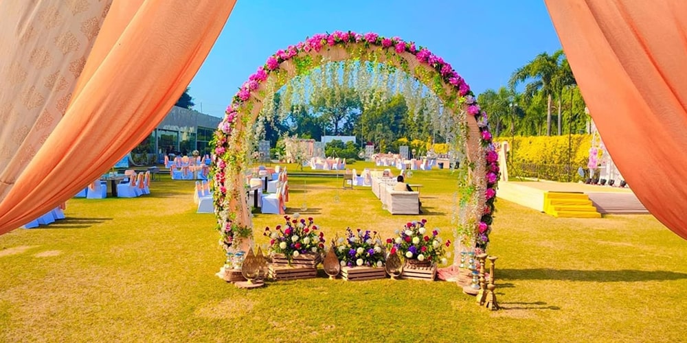 Best Banquet Halls in Chattarpur - Fairlie Hotels & Resorts